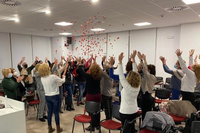 brazos arriba corazon